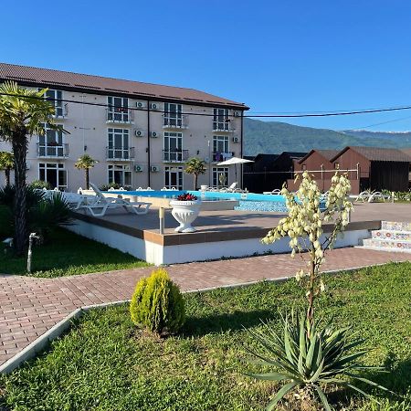 Hotel Askar Alakhadze Luaran gambar