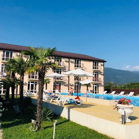 Hotel Askar Alakhadze Luaran gambar