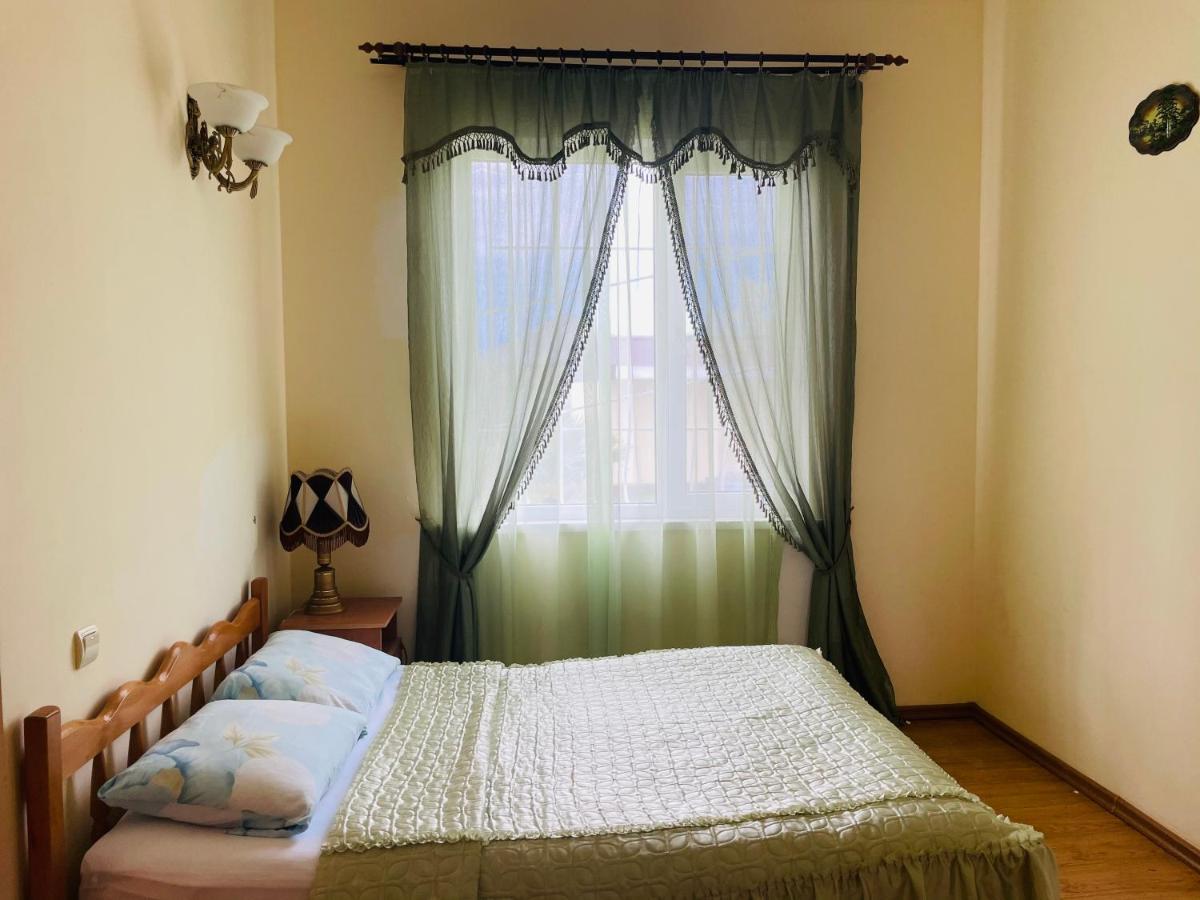 Hotel Askar Alakhadze Luaran gambar