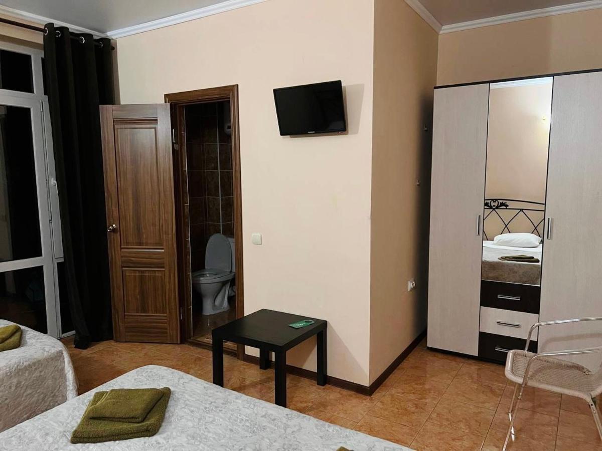 Hotel Askar Alakhadze Luaran gambar