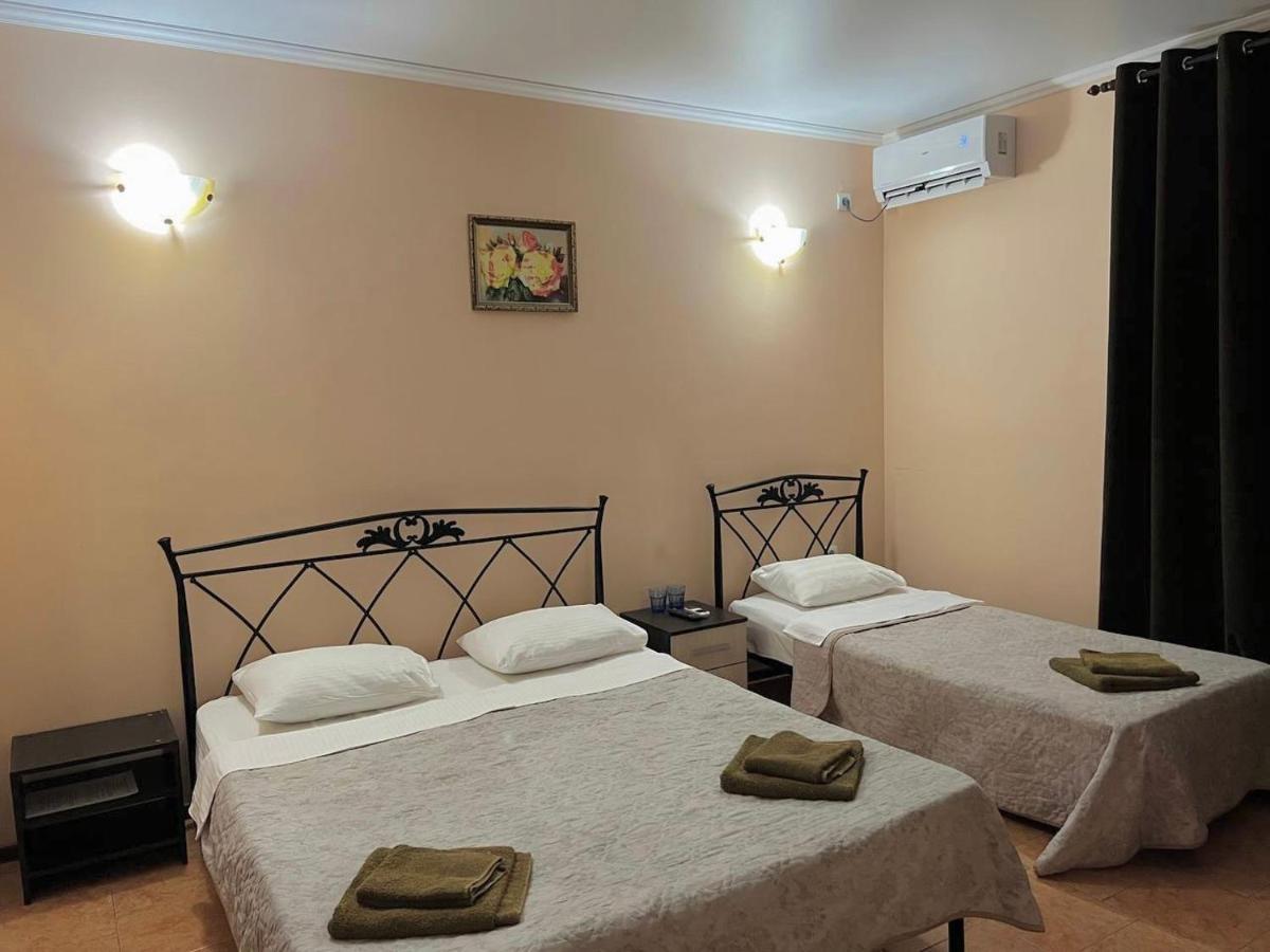 Hotel Askar Alakhadze Luaran gambar