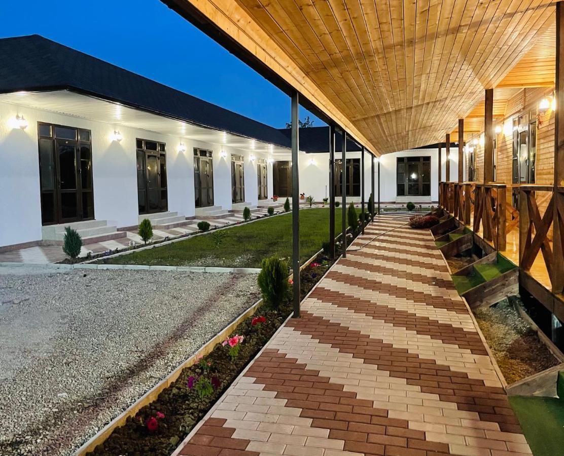 Hotel Askar Alakhadze Luaran gambar