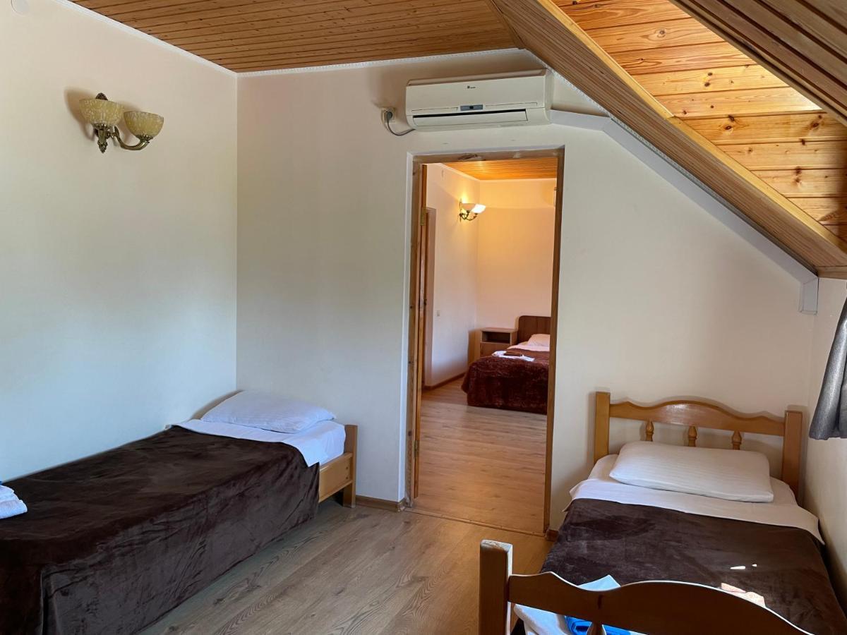 Hotel Askar Alakhadze Luaran gambar