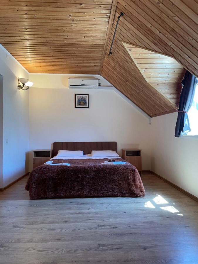 Hotel Askar Alakhadze Luaran gambar