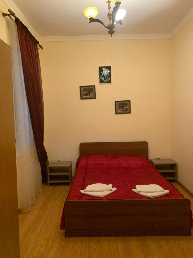 Hotel Askar Alakhadze Luaran gambar