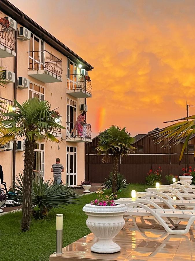 Hotel Askar Alakhadze Luaran gambar
