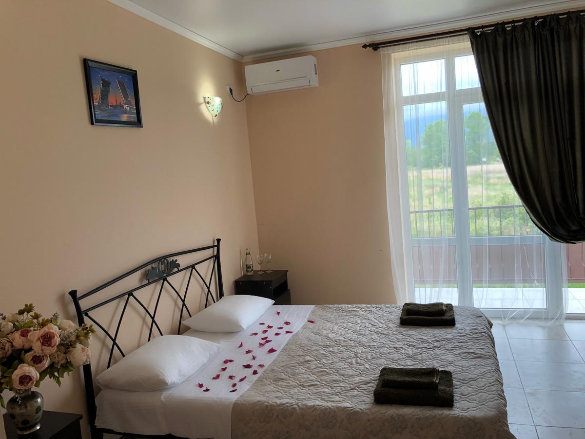 Hotel Askar Alakhadze Luaran gambar