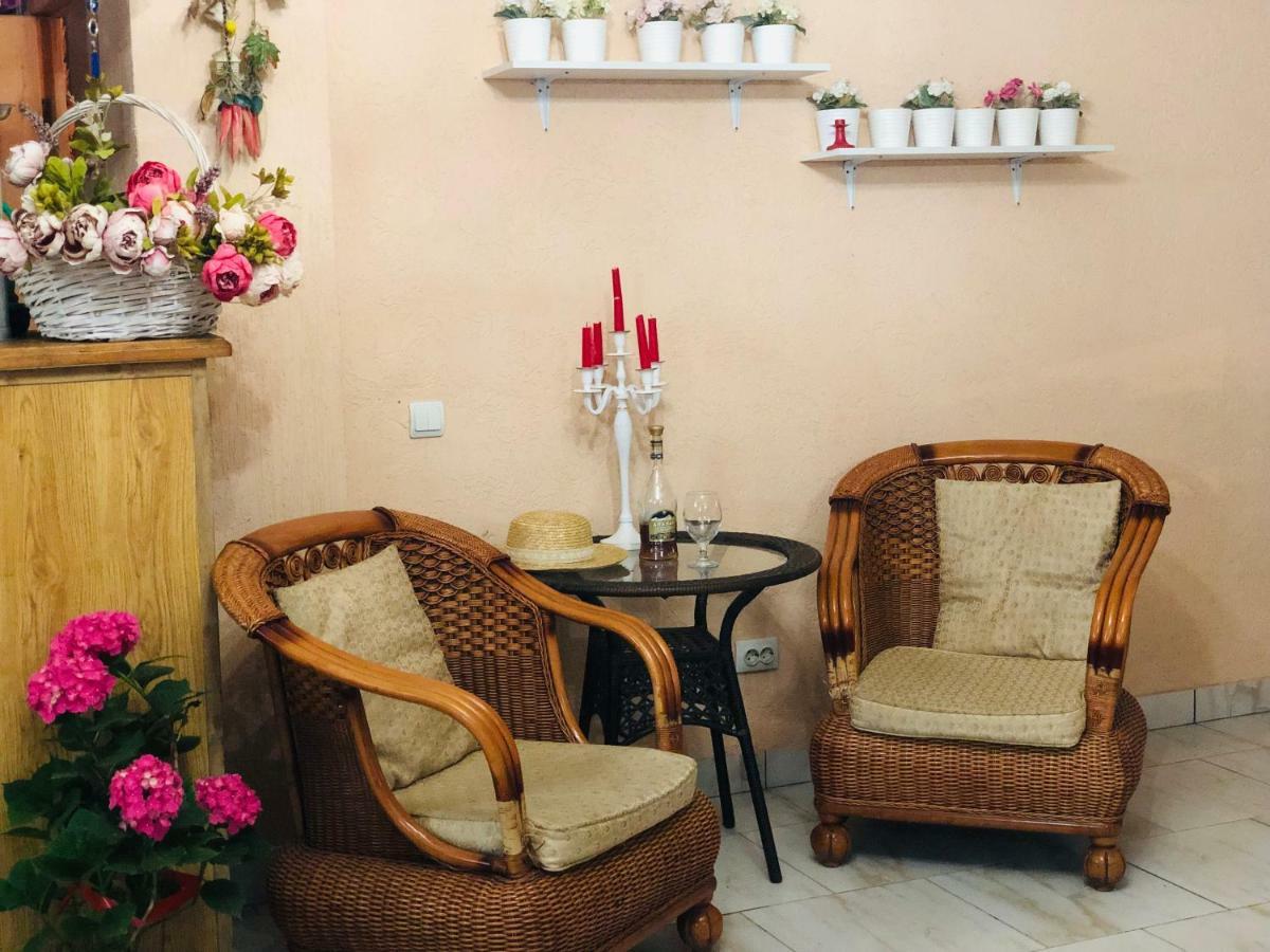 Hotel Askar Alakhadze Luaran gambar